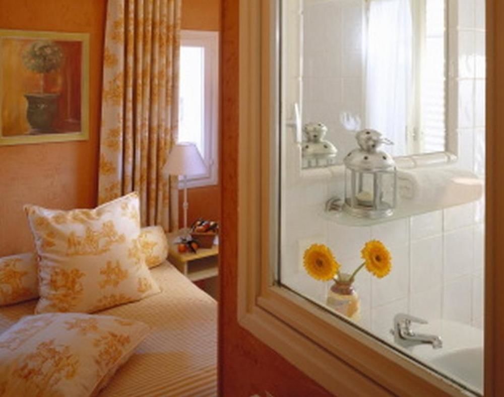 Hotel Bonaparte Toulon Cameră foto