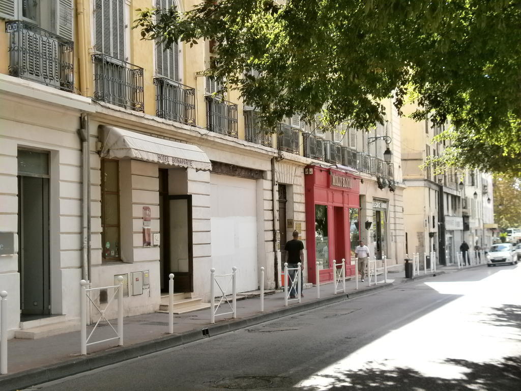 Hotel Bonaparte Toulon Exterior foto