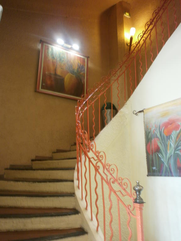 Hotel Bonaparte Toulon Exterior foto